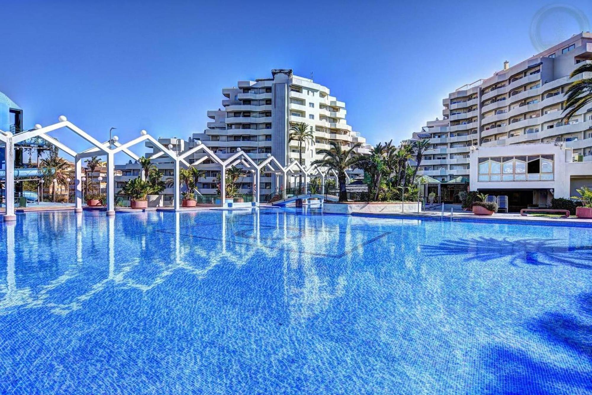 Frontal Sea View Apartment Benalbeach Benalmadena Bagian luar foto