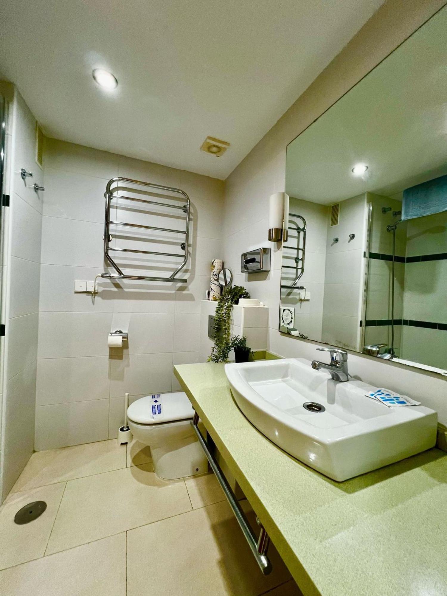 Frontal Sea View Apartment Benalbeach Benalmadena Bagian luar foto